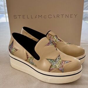Stella McCartney Tan Rainbow Glitter Star Loafers